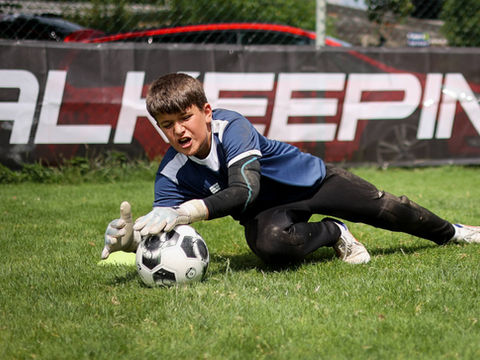 OSTER-TORWARTCAMP IN MERAN (ITA)